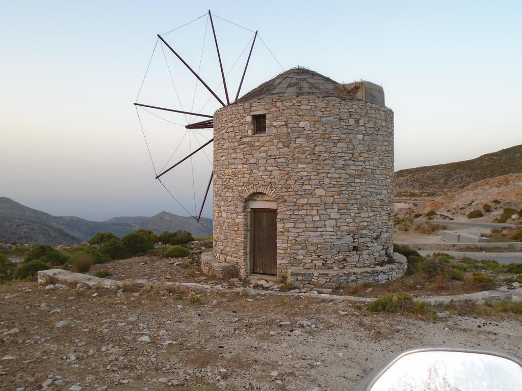 Matina - Stavros Traditional Houses Koronos Esterno foto